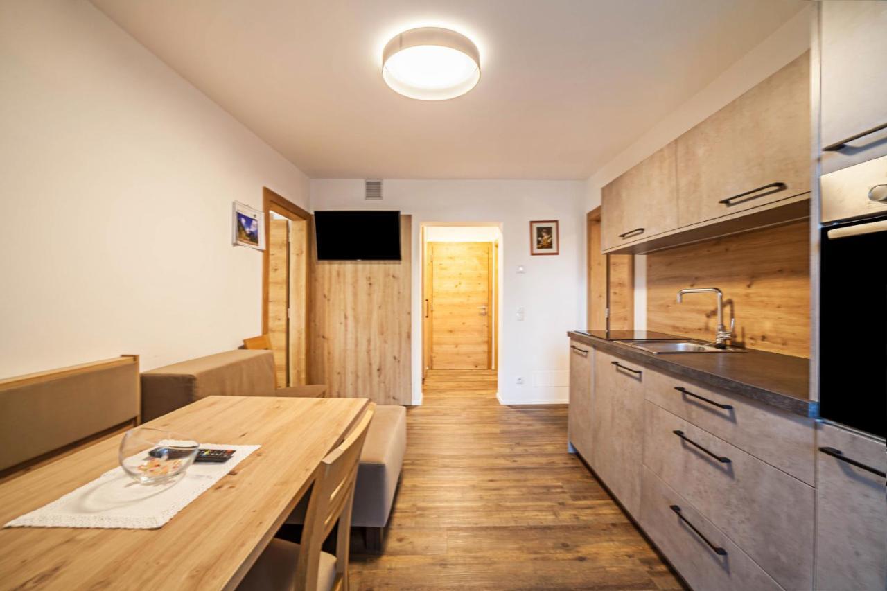 Parigger Apt Enzian Racines Exterior photo
